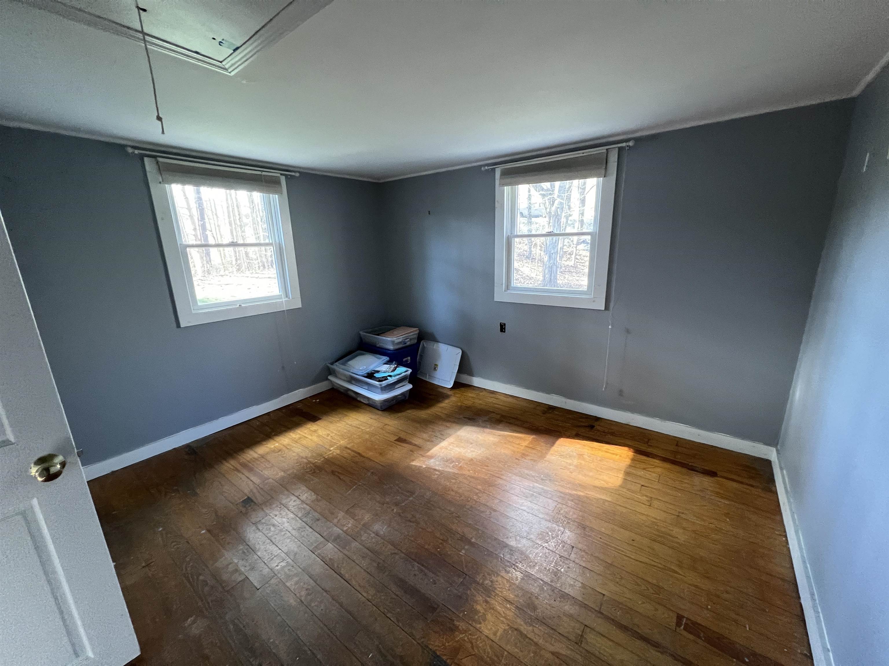 1075 Middle Road Dummerston, VT 05301 - Photo 3 of 22