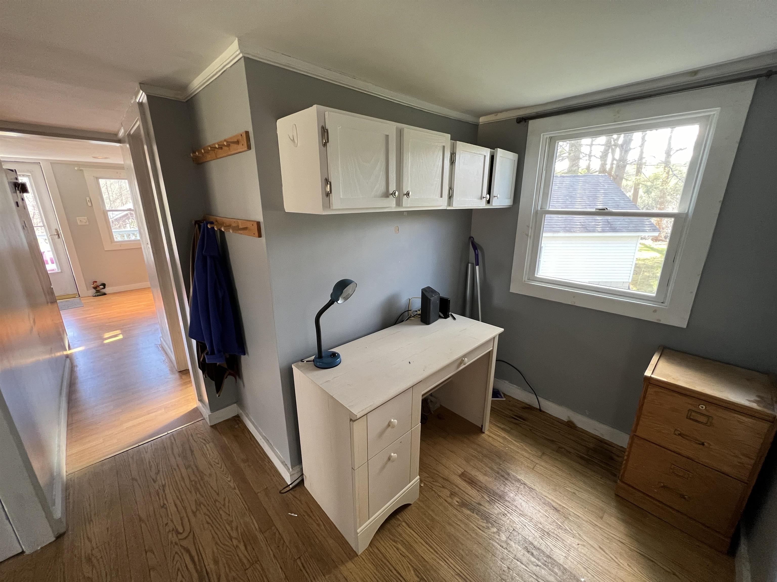 1075 Middle Road Dummerston, VT 05301 - Photo 5 of 22