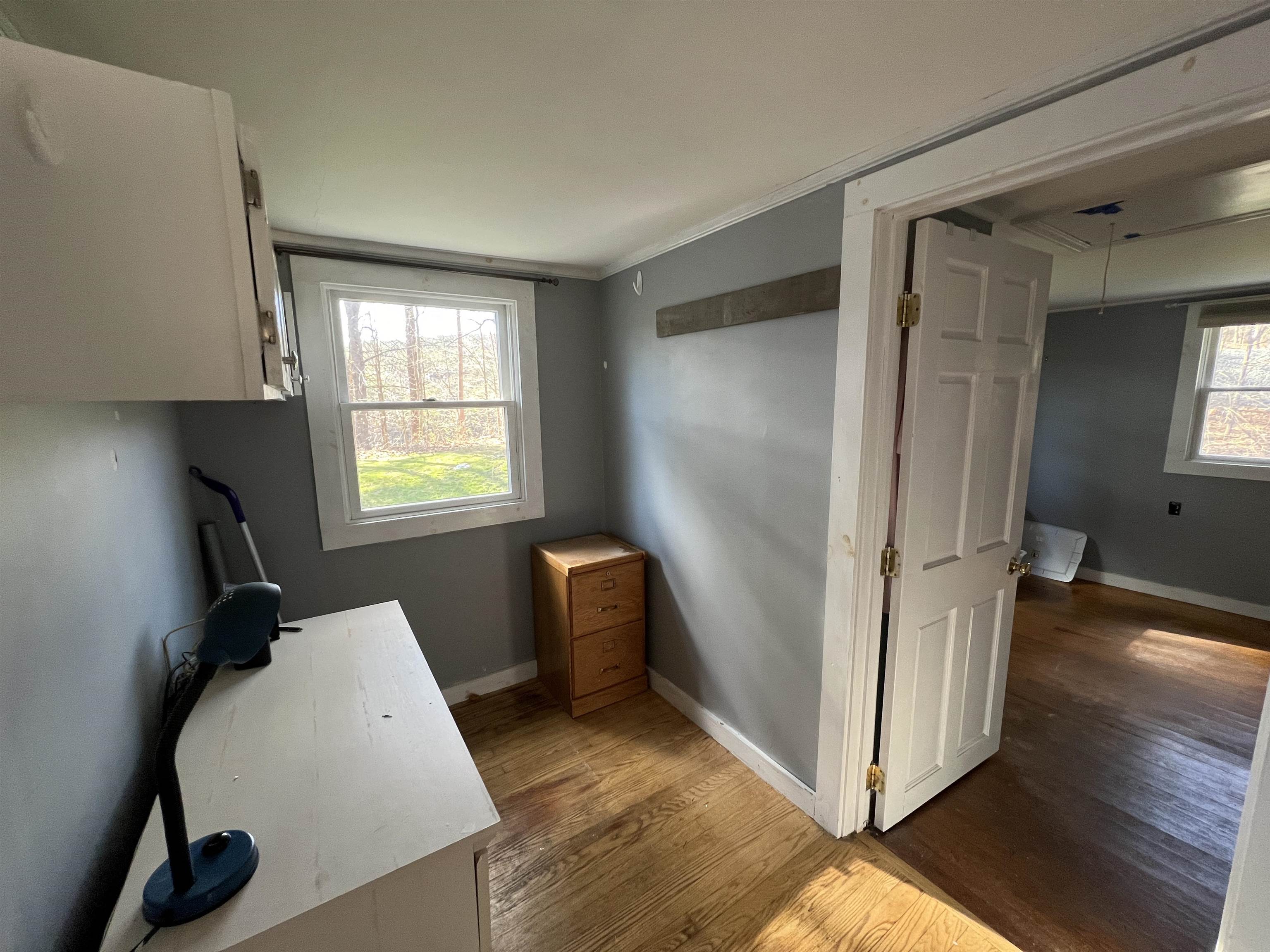 1075 Middle Road Dummerston, VT 05301 - Photo 6 of 22