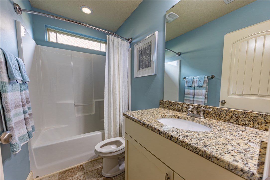 2444 Poole Road Greer, SC 29651 - Photo 20 of 37 Guest Bathroom