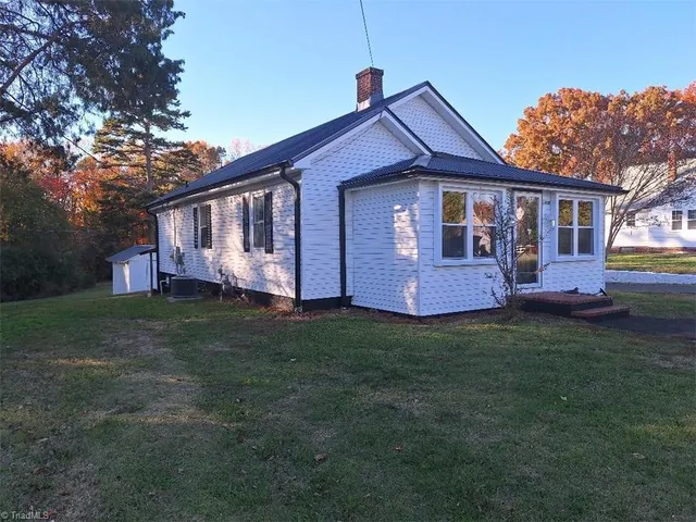 $268,500 | 1414 Jonestown Road, Winston-Salem, NC 27103