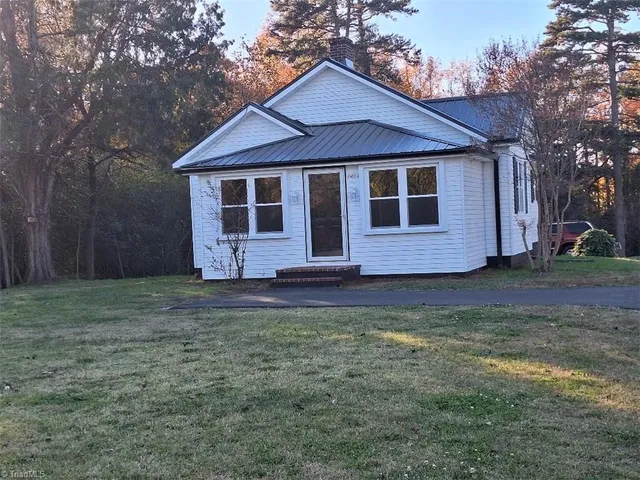 $268,500 | 1414 Jonestown Road, Winston-Salem, NC 27103