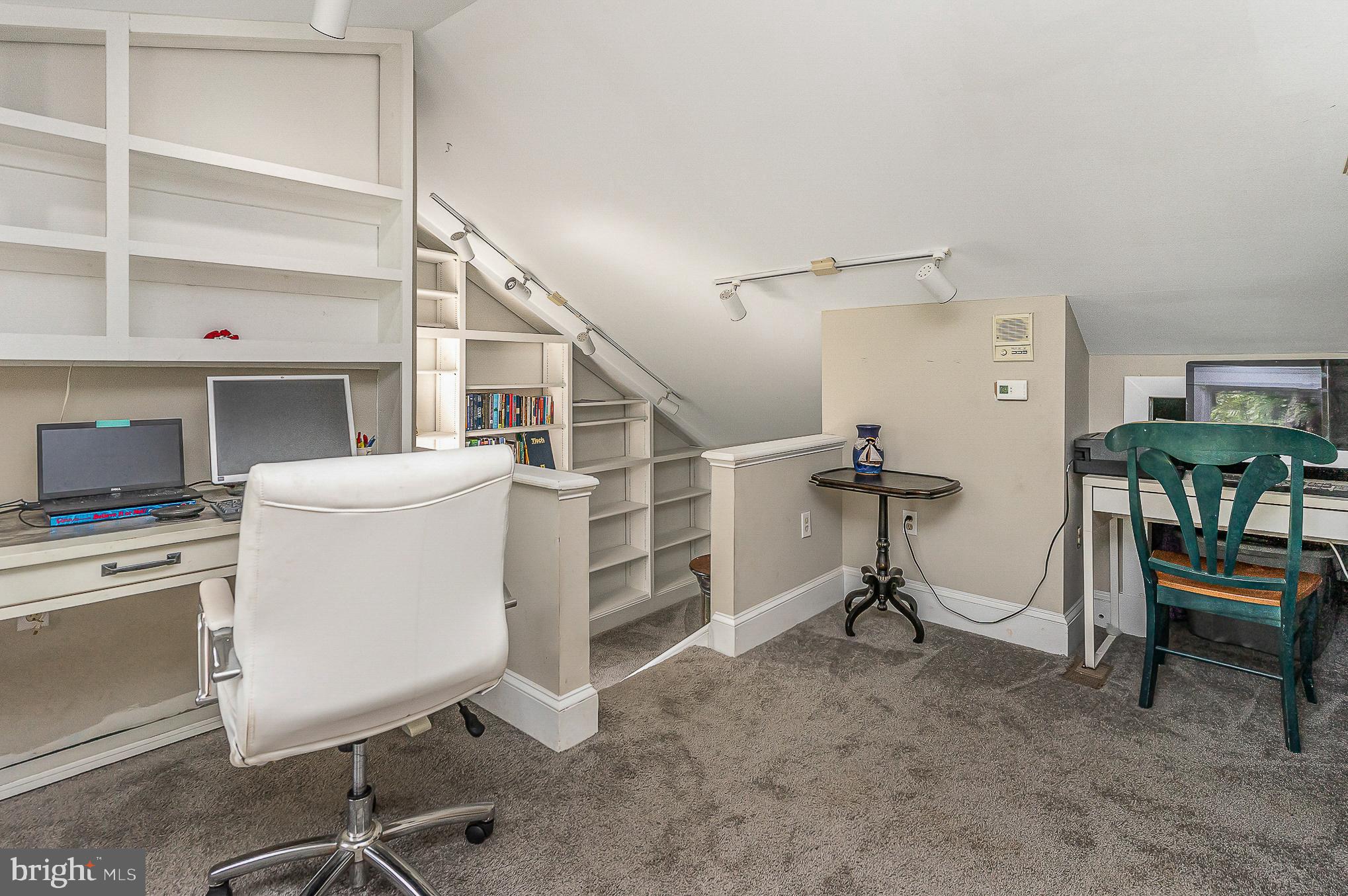 909 Arran Road Baltimore, MD 21239 - Photo 23 of 68