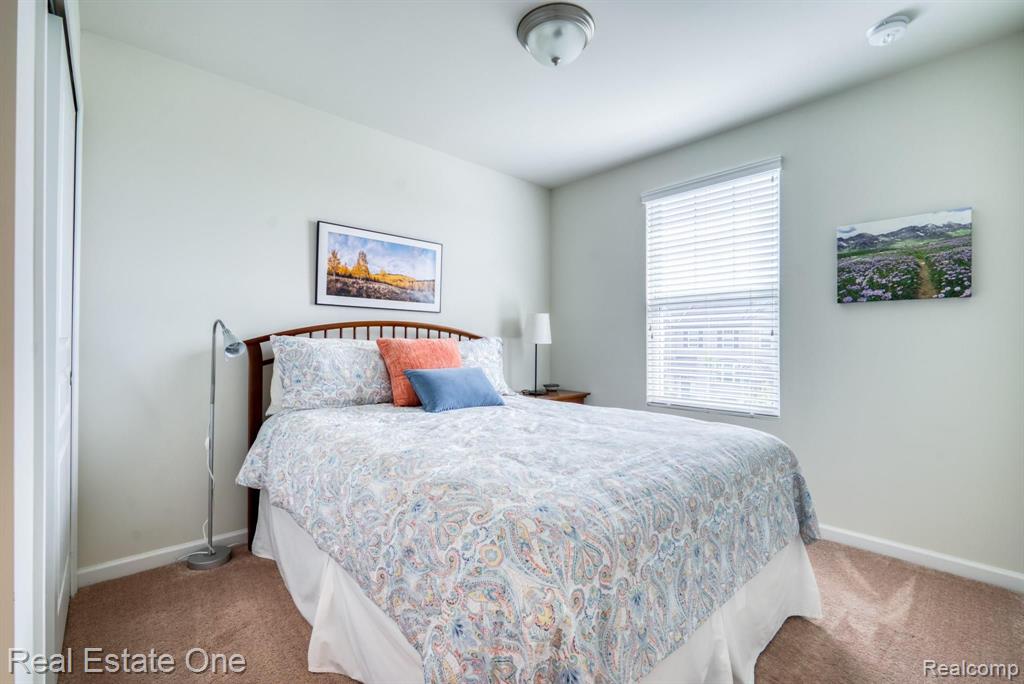 313 Glenhurst Boulevard Rochester Hills, MI 48307 - Photo 18 of 31