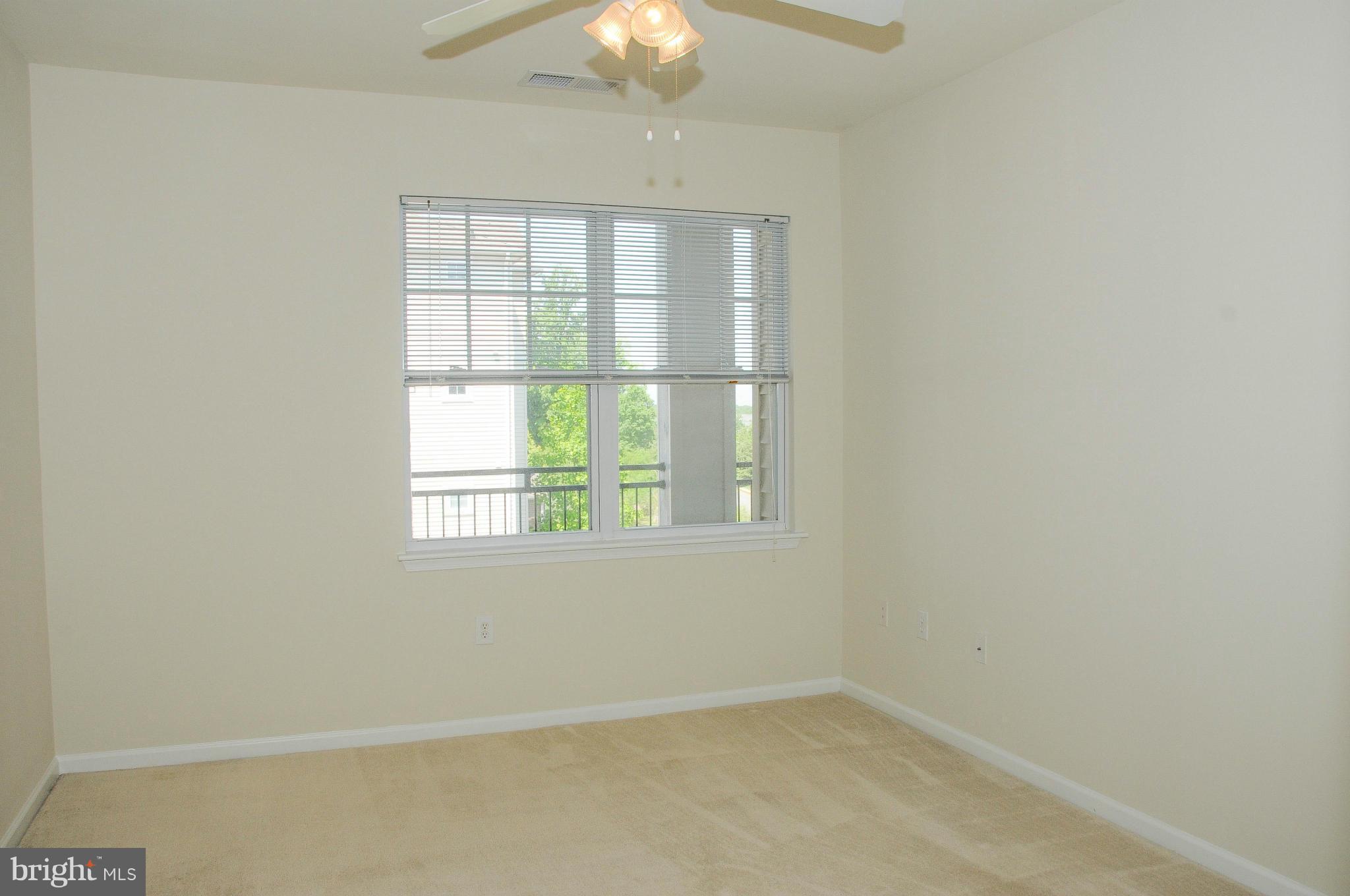 4401 Weatherington Lane, Unit 304 Fairfax, VA 22030 - Photo 11 of 25 Bedroom (Master)