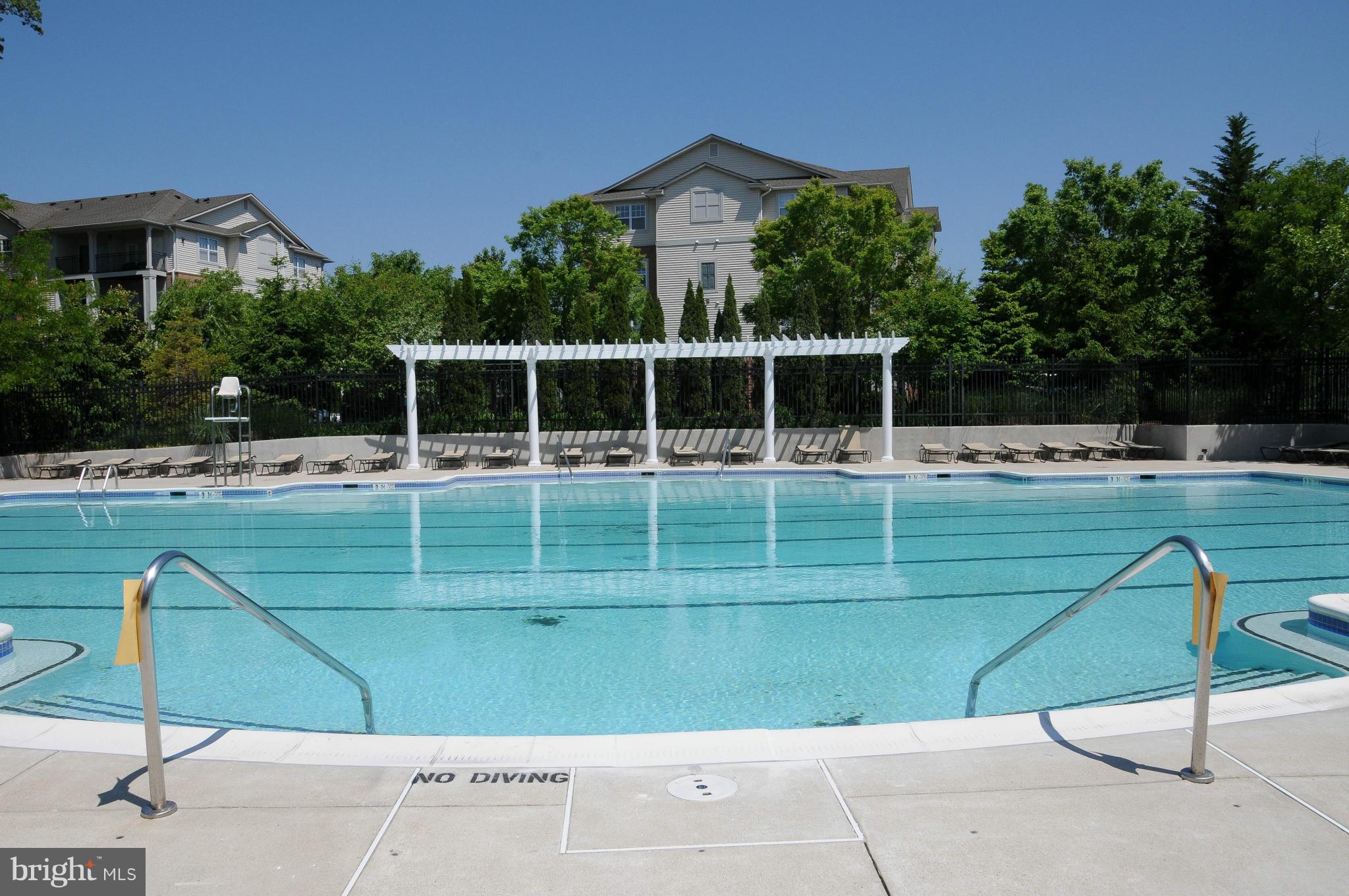 4401 Weatherington Lane, Unit 304 Fairfax, VA 22030 - Photo 22 of 25 Community