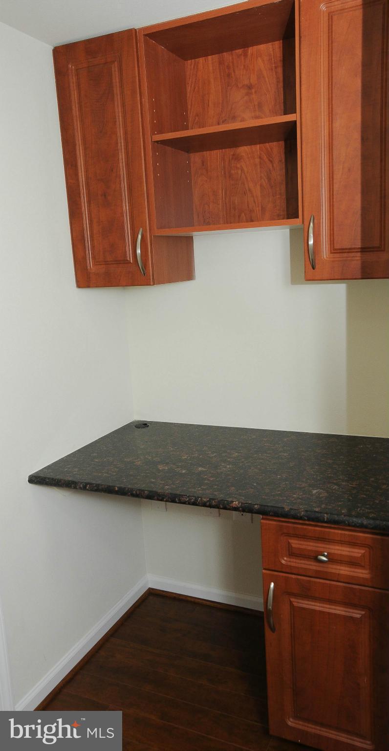 4401 Weatherington Lane, Unit 304 Fairfax, VA 22030 - Photo 10 of 25 Interior (General)