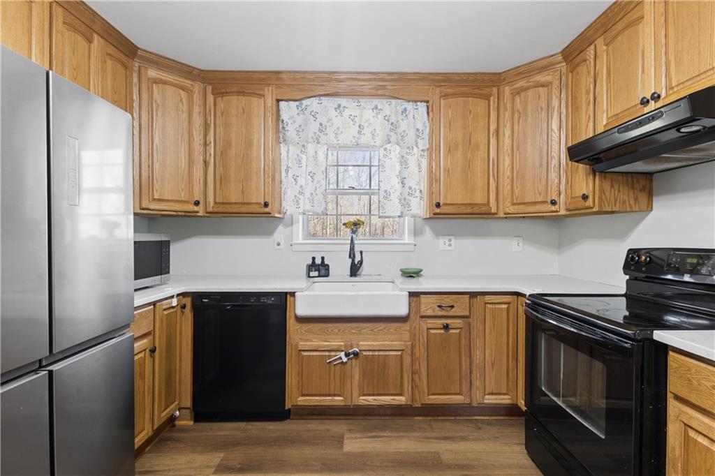 3490 Springdale Forrest Boulevard Gainesville, GA 30506 - Photo 12 of 41