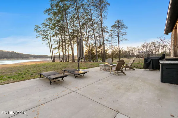 $1,200,000 | 2240 Kimsey Way, Sevierville, TN 37876