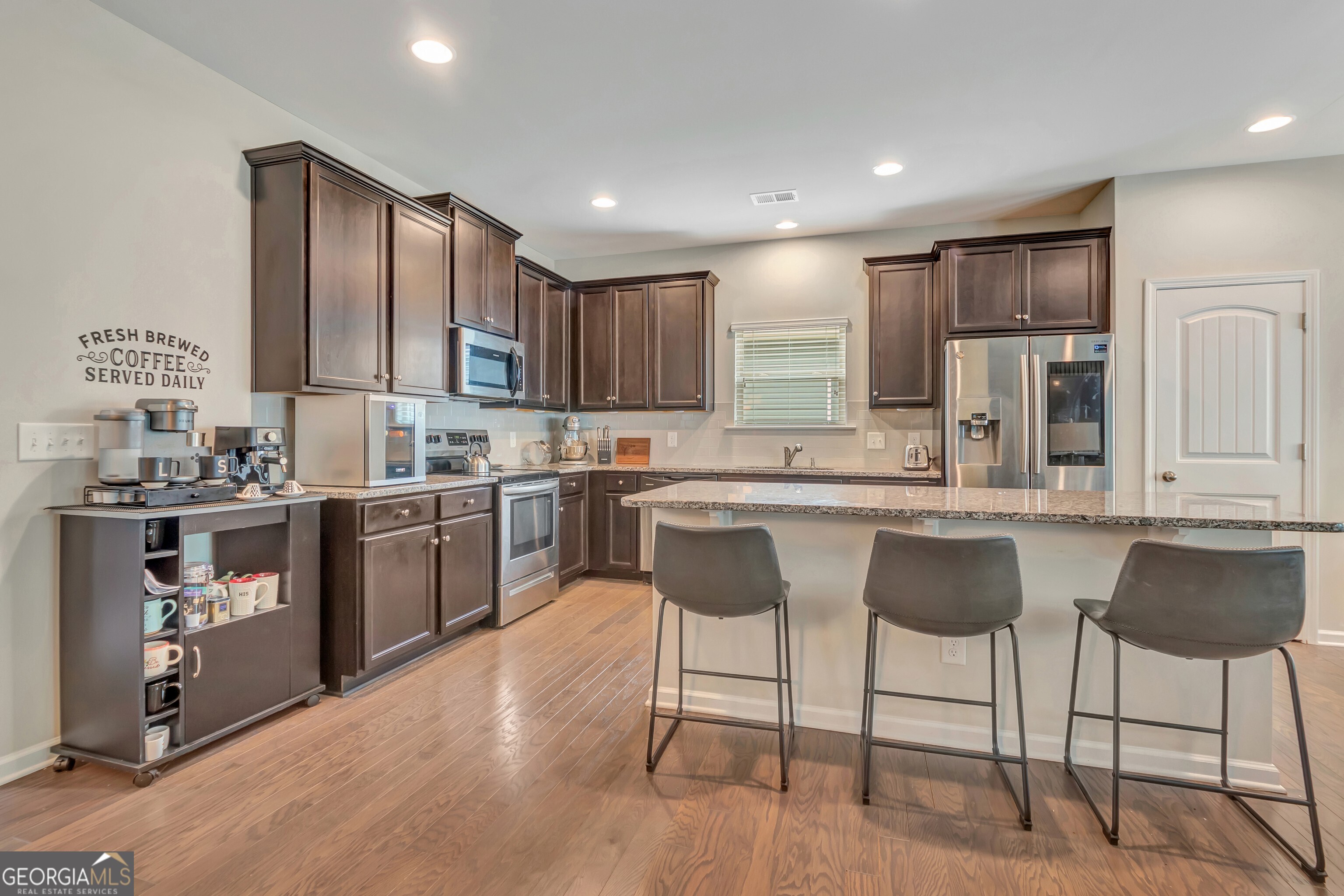124 Thomaston Street Newnan, GA 30263 - Photo 7 of 47