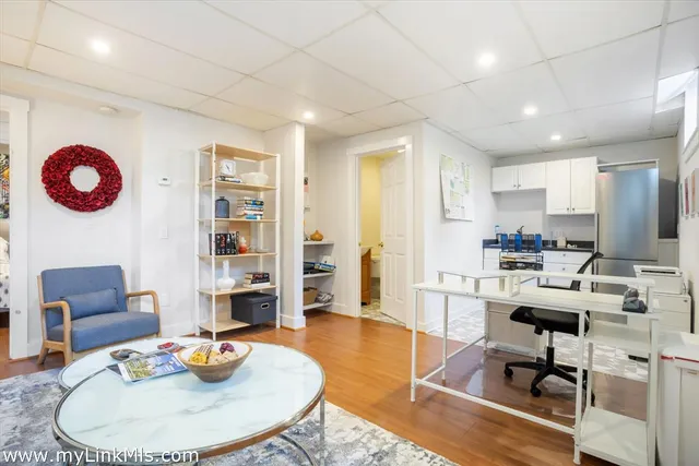 $4,295,000 | 10 Doc Ryder Drive, Nantucket, MA 02554