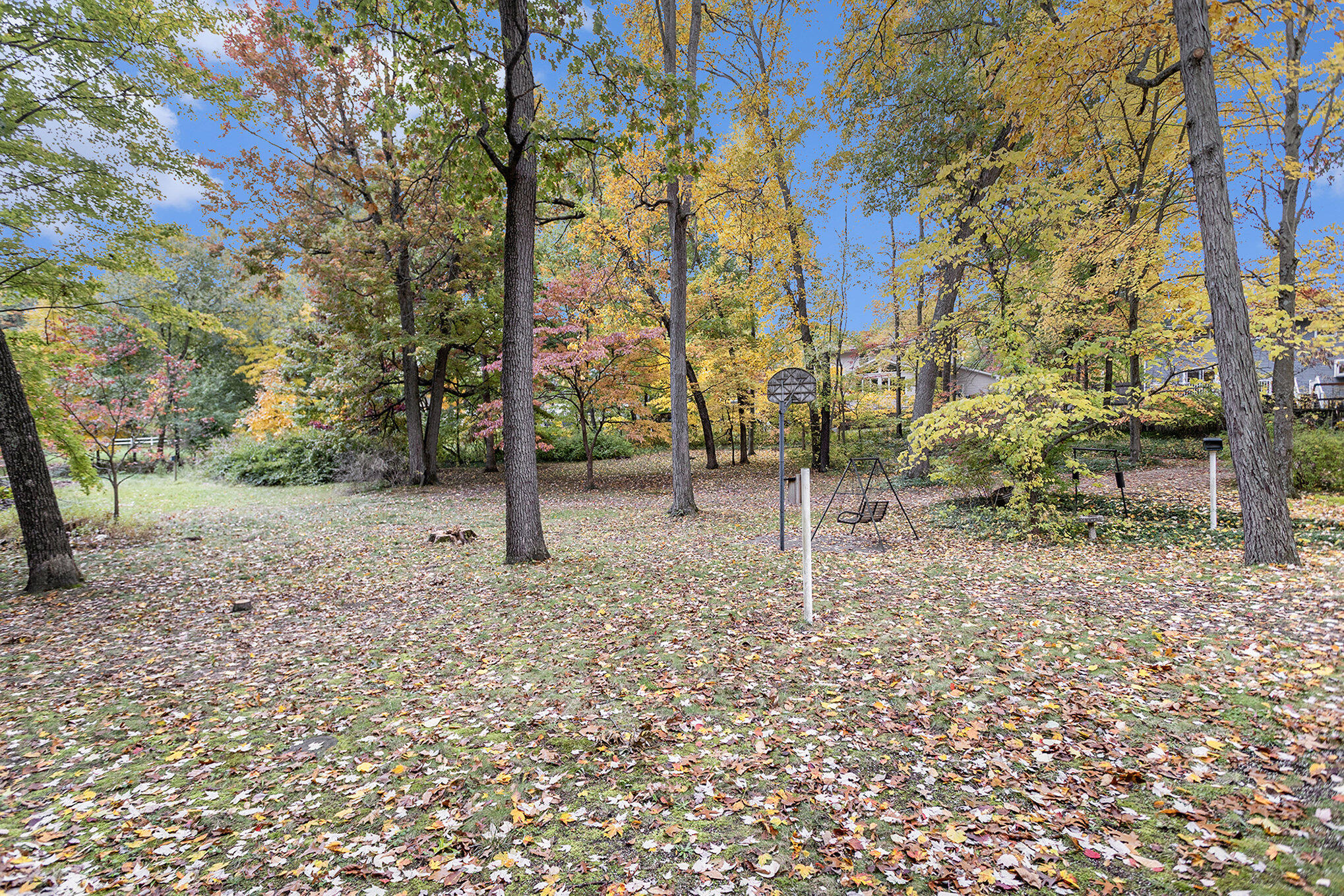 1025 Schuring Road Portage, MI 49024 - Photo 16 of 18 016_1025_schuring_rd_portage_mi_49024-26