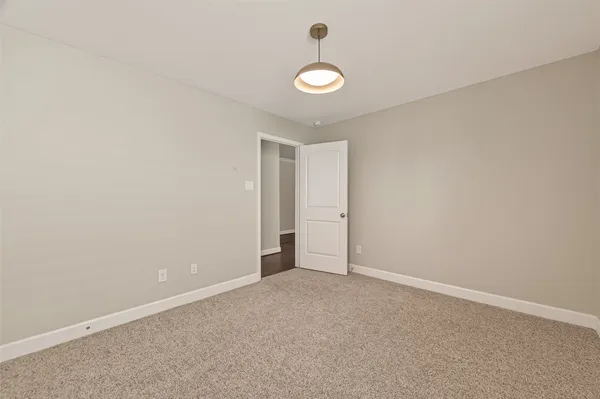 $3,800 | 4413 Schuler Street, Unit B, Houston, TX 77007