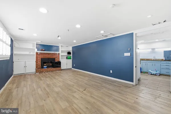 $400,000 | 224 Fredericktowne Drive, Stephens City, VA 22655