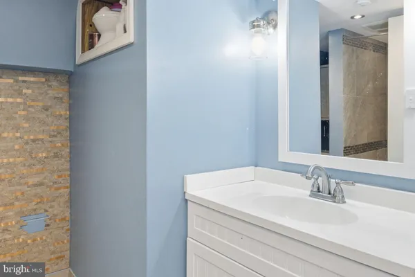 $400,000 | 224 Fredericktowne Drive, Stephens City, VA 22655