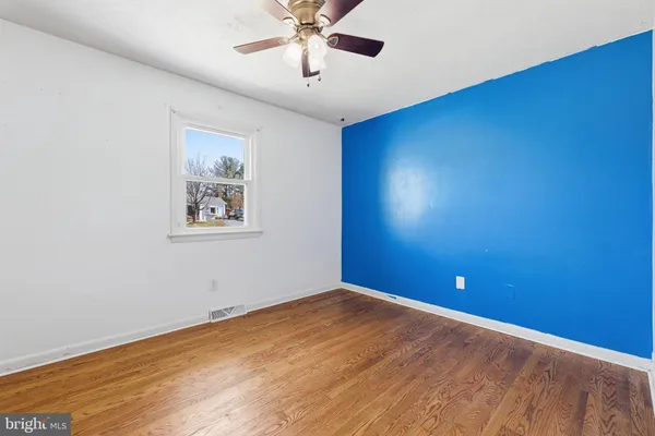$400,000 | 224 Fredericktowne Drive, Stephens City, VA 22655