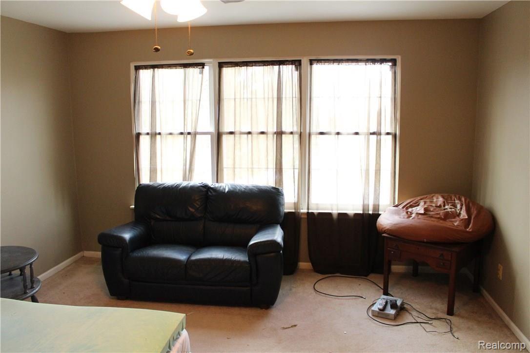 1190 Harvard Drive Rochester, MI 48307 - Photo 15 of 24 IMG_1999.JPG