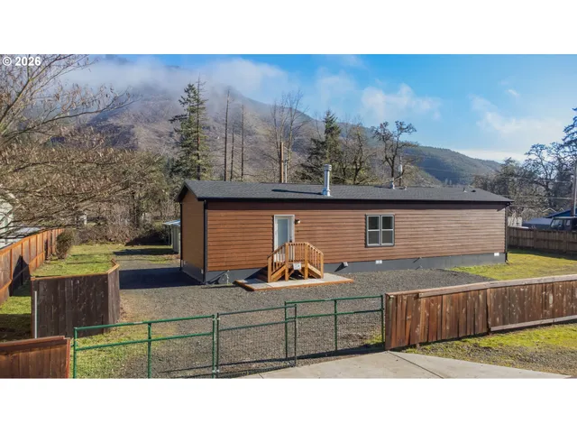 $299,000 | 75767 Booth Kelly Camp Road, Dorena, OR 97434