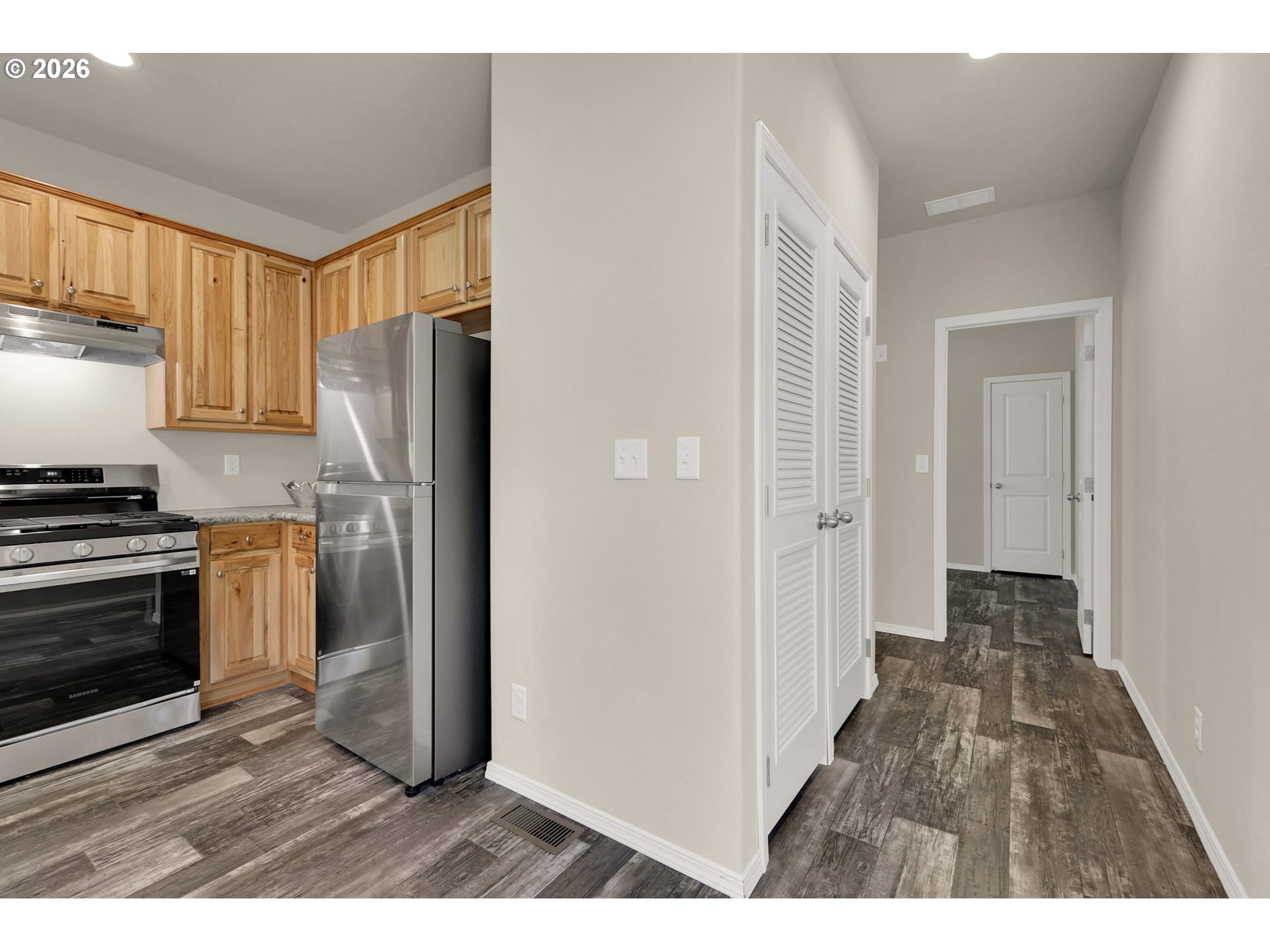 75767 Booth Kelly Camp Road Dorena, OR 97434 - Photo 10 of 38 Hallway