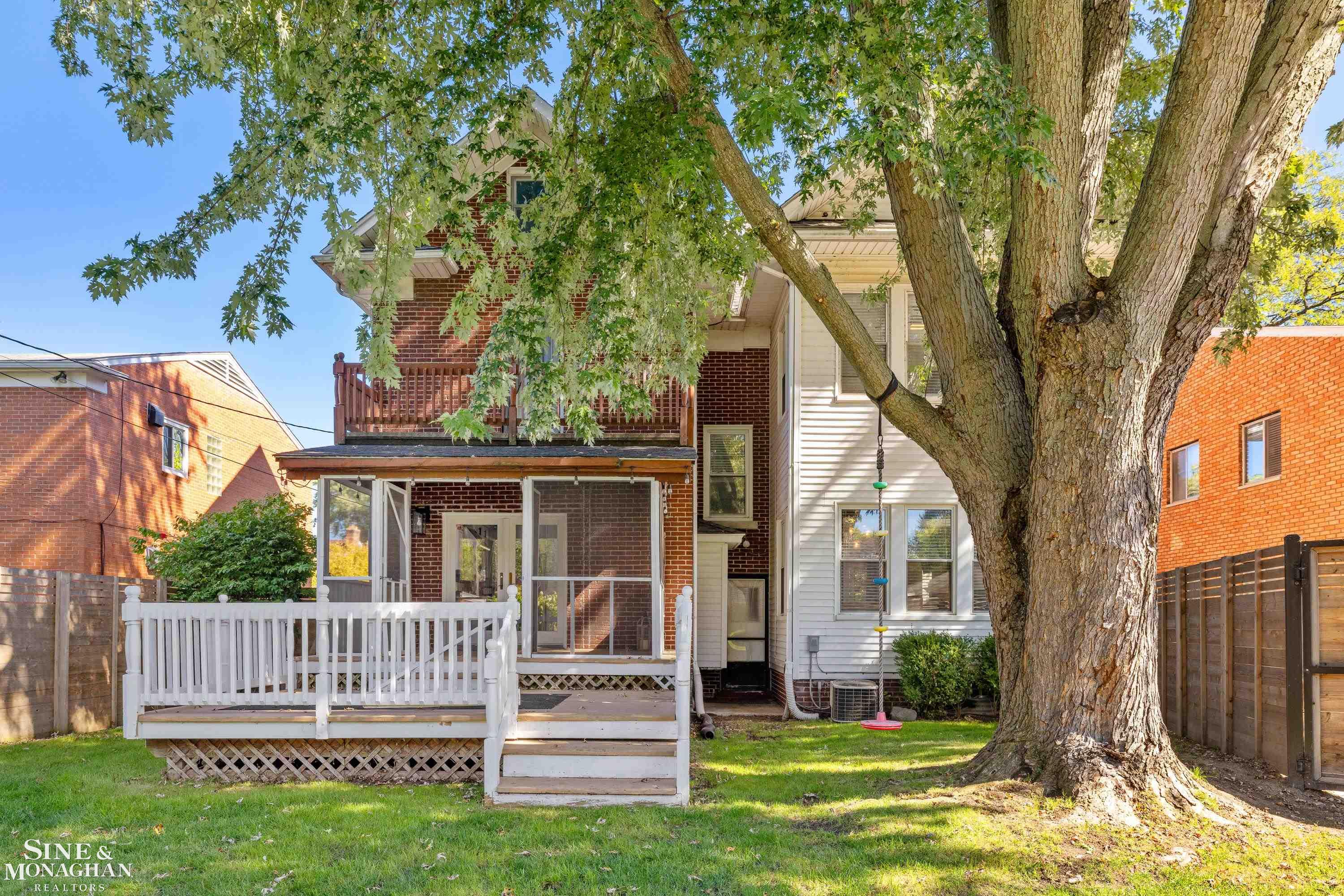 387 Neff Road Grosse Pointe, MI 48230 - Photo 51 of 59 50205717-D8E865A4-B4BF-4522-BFEA-DDAF0A5DE848.JPG