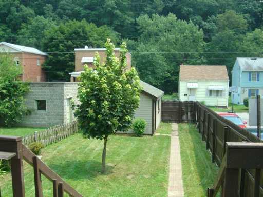 1312 Evergreen Road Pittsburgh, PA 15209 - Photo 8 of 8 Yard/Garden.
