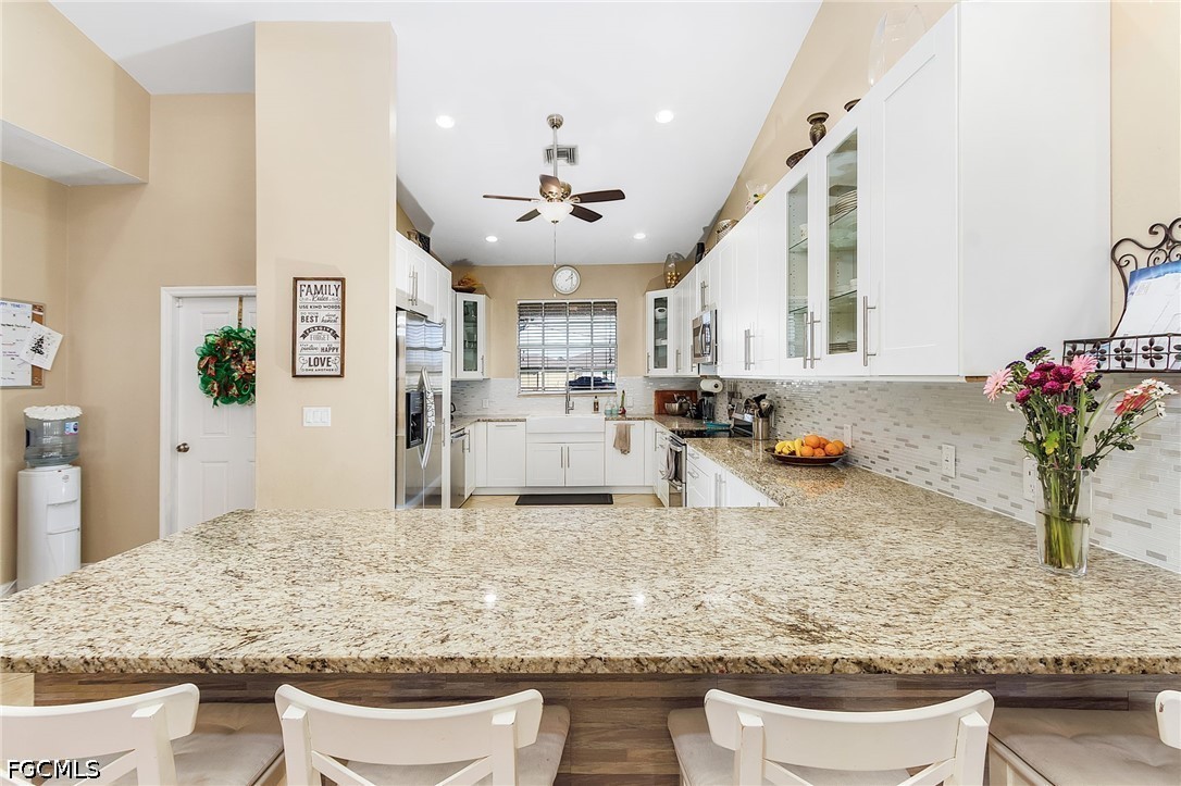 236 Loadstar Street Fort Myers, FL 33913 - Photo 11 of 26