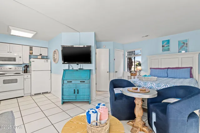$145,000 | 4114 Holiday Drive, Unit 15, Panama City, FL 32408