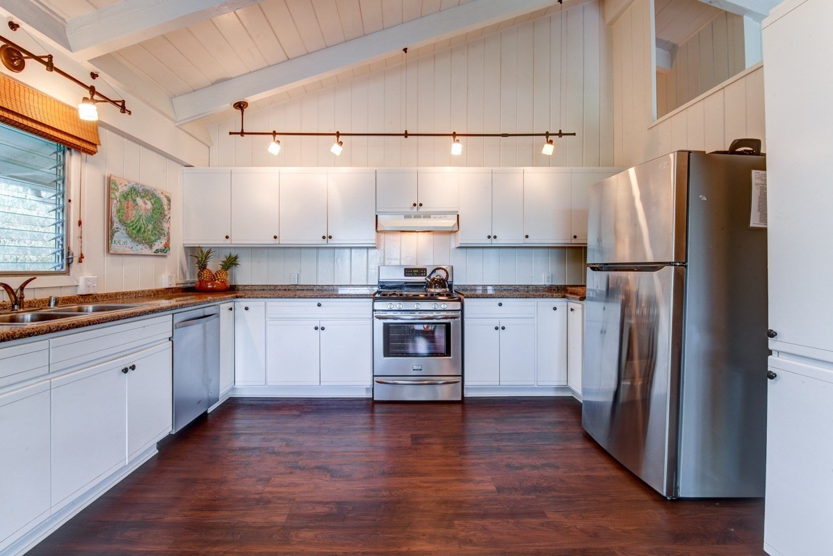 5097 Weke Road Hanalei, HI 96714 - Photo 9 of 25 Gallery Image 9