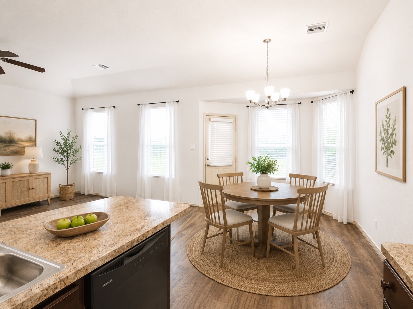 20419 Newcastle Ridge Lane Katy, TX 77449 - Photo 9 of 36 Virtual staged