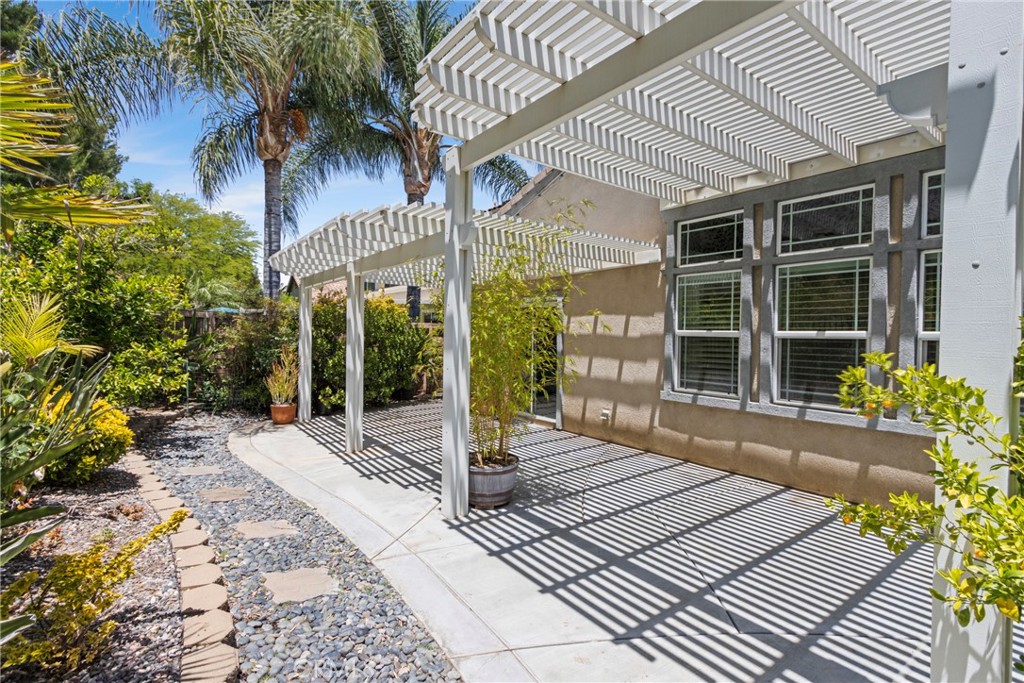 33145 Vermont Road Temecula, CA 92592 - Photo 38 of 41 a view of a house with a porch