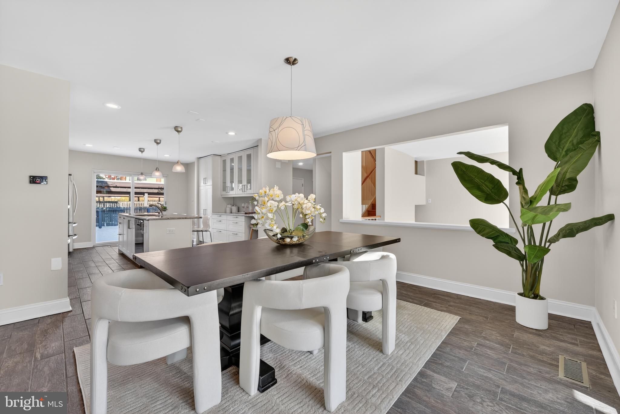 11560 Links Drive Reston, VA 20190 - Photo 5 of 29