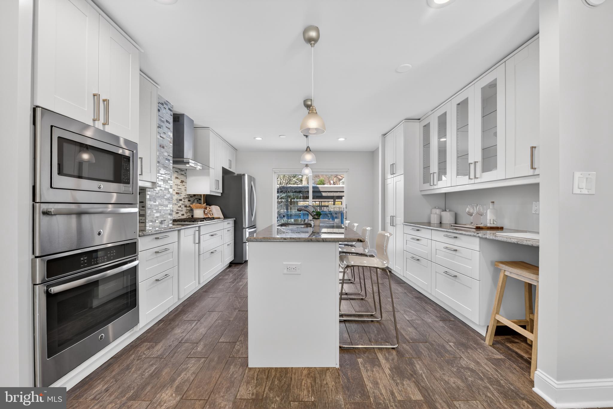 11560 Links Drive Reston, VA 20190 - Photo 6 of 29