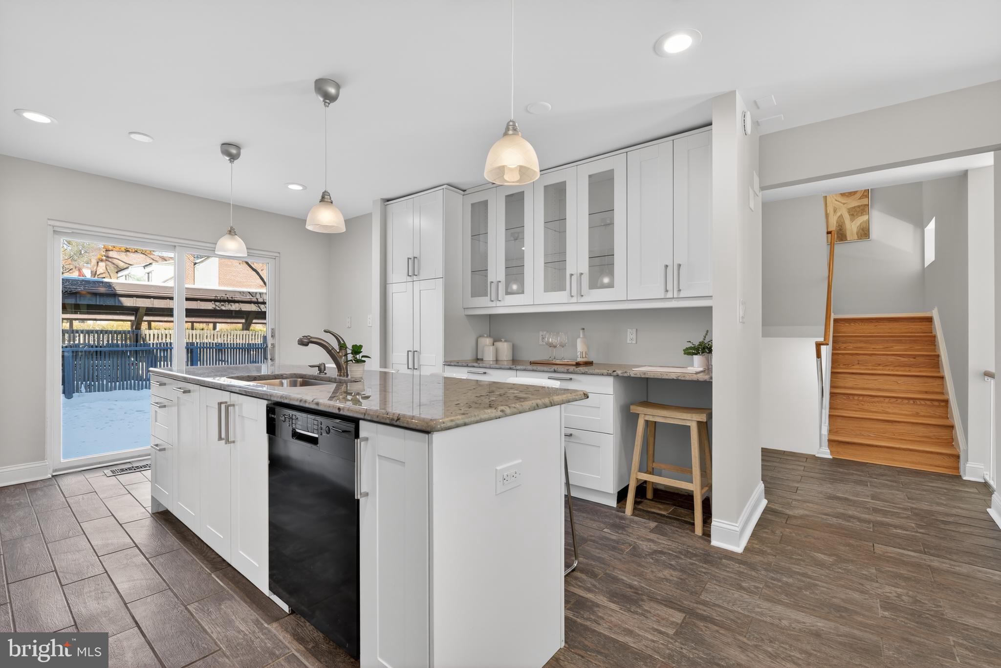 11560 Links Drive Reston, VA 20190 - Photo 8 of 29