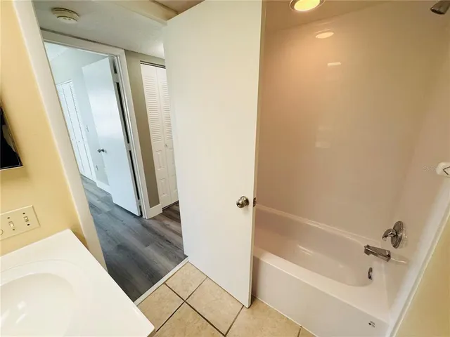 $1,795 | 106 Meadow Lane, Oldsmar, FL 34677