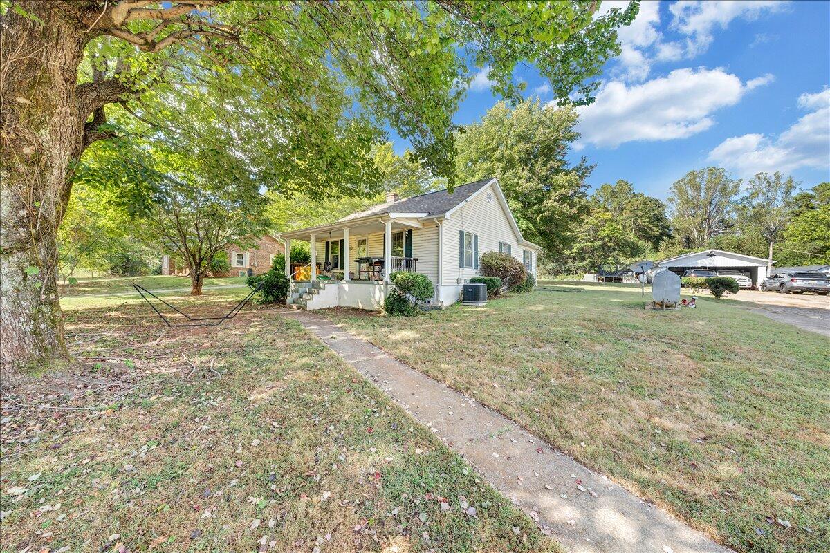 70 Harmon Hill Road, Unit 50 Martinsville, VA 24112 - Photo 4 of 66 77-MIB00573