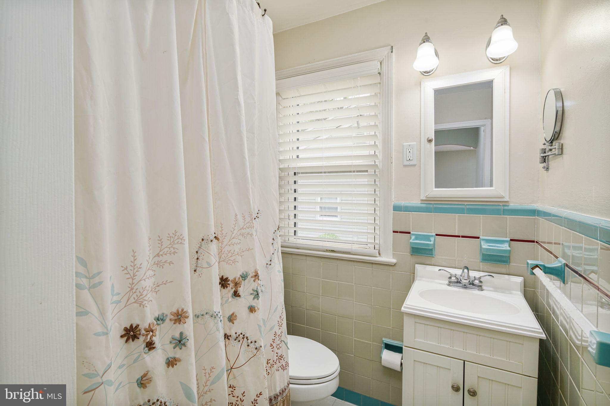16 Ranoldo Terrace Cherry Hill, NJ 08034 - Photo 16 of 25 Gallery Image 16