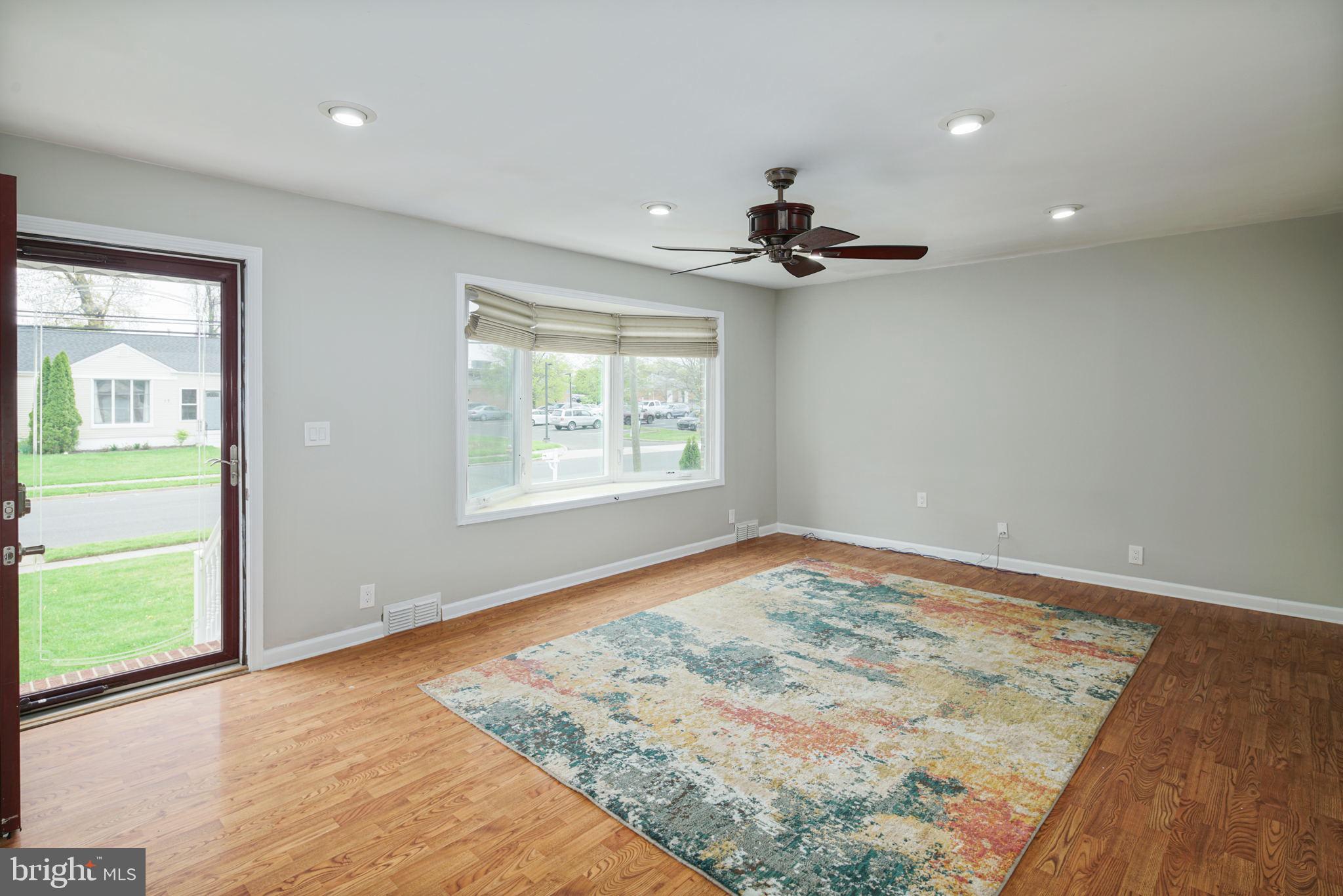 16 Ranoldo Terrace Cherry Hill, NJ 08034 - Photo 5 of 25 Gallery Image 5
