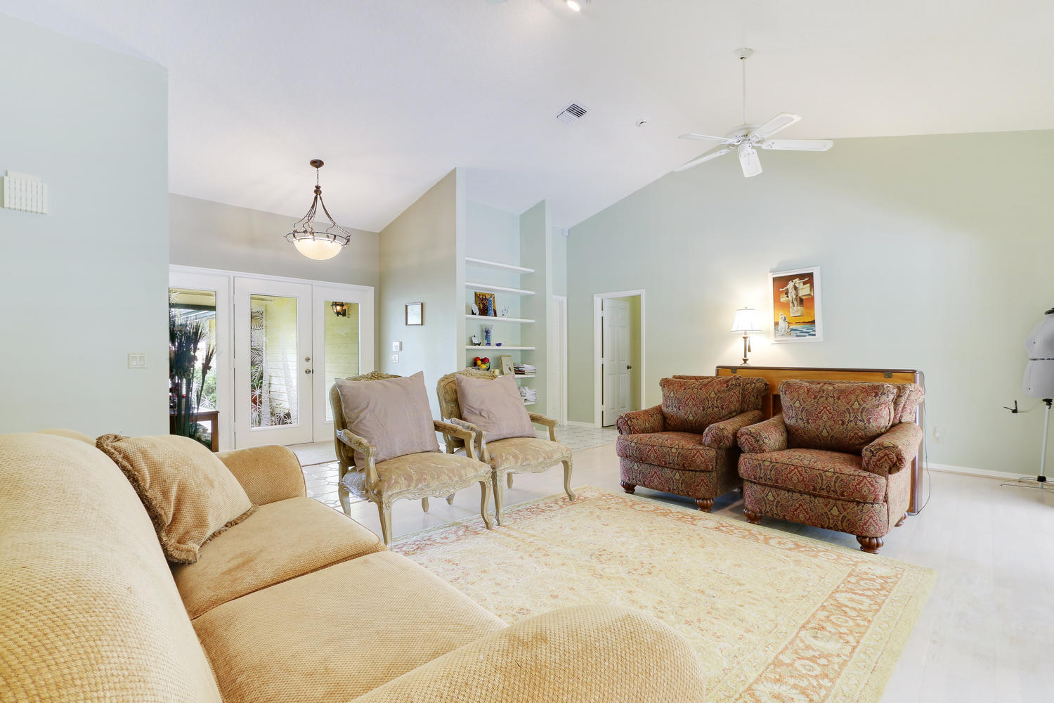 134 Buttonwood Way Jupiter, FL 33469 - Photo 4 of 27 4