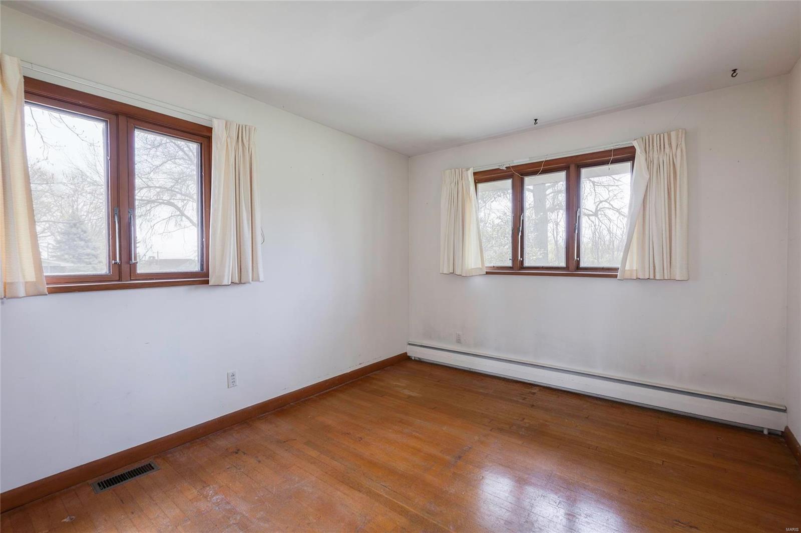 16921 Crestview Drive Grover, MO 63040 - Photo 19 of 26