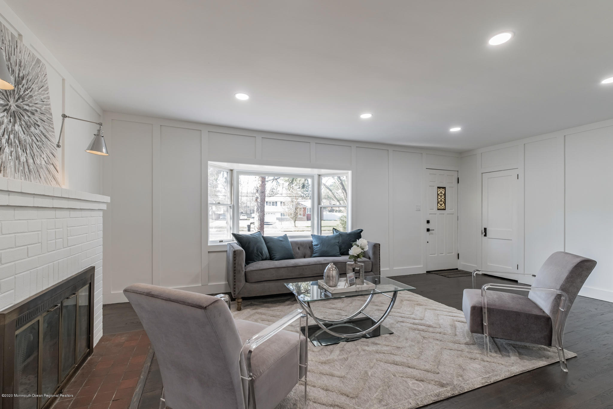 616 Lloyd Road Aberdeen, NJ 07747 - Photo 3 of 30 LR 2