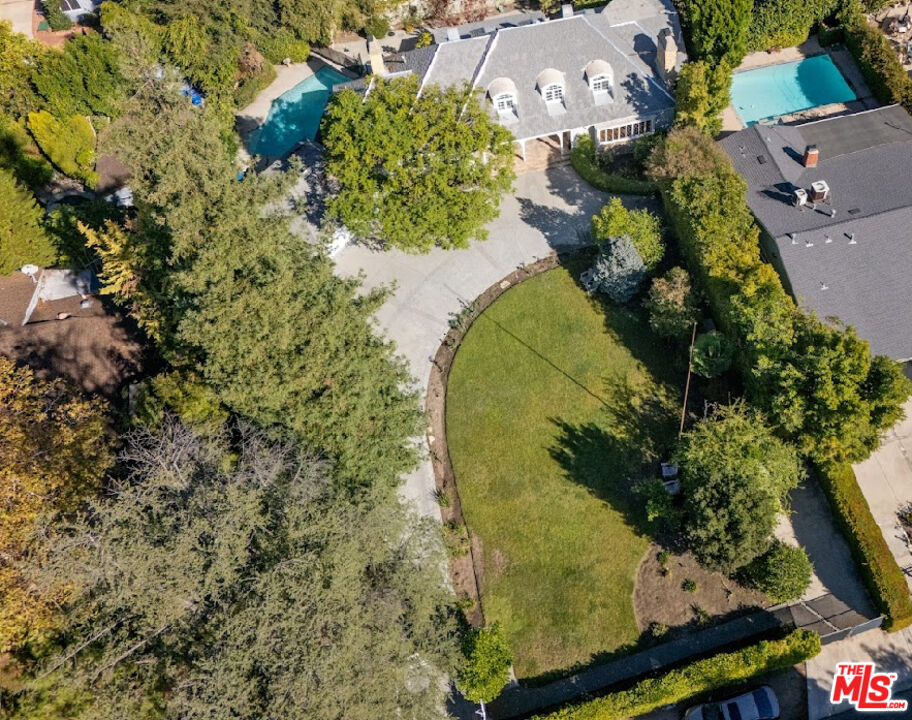 13161 Addison Street Sherman Oaks, CA 91423 - Photo 33 of 34
