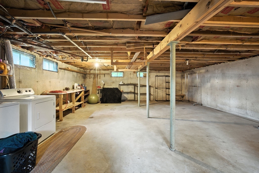 263 Cooley Street Springfield, MA 01128 - Photo 19 of 20 a view of a storage room