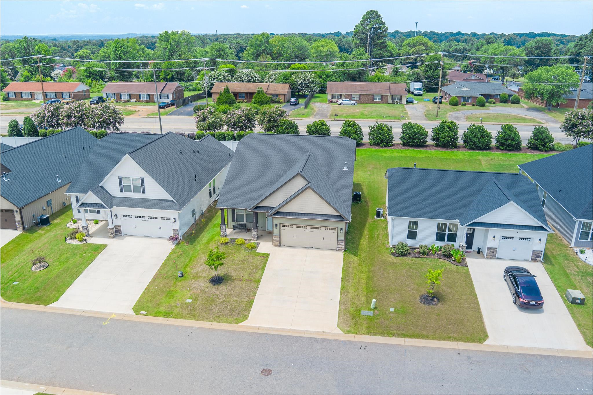 2622 Karkinnen Way Moore, SC 29369 - Photo 2 of 37