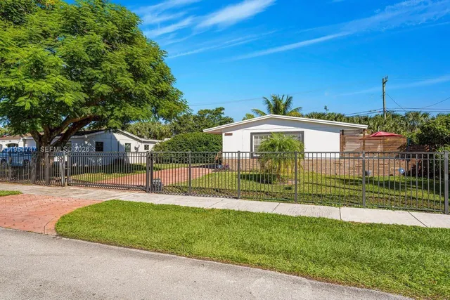 $3,000 | 20615 Northwest 28th Avenue, Miami Gardens, FL 33056