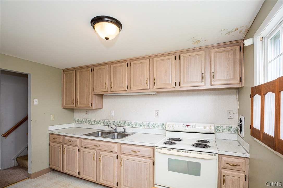 8003 Bamm Hollow Road Clay, NY 13041 - Photo 11 of 35 Lots of counters and cabinets await in the kitchen