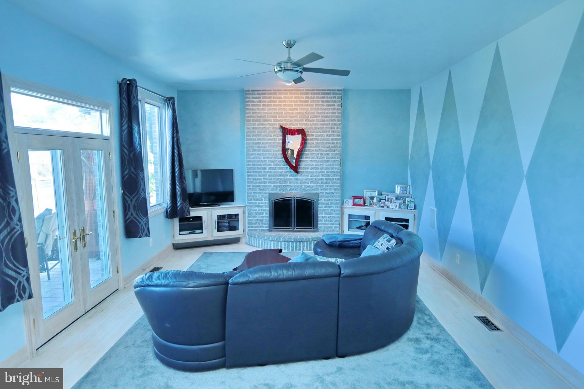 12103 Riverview Road Fort Washington, MD 20744 - Photo 11 of 30 Family Room