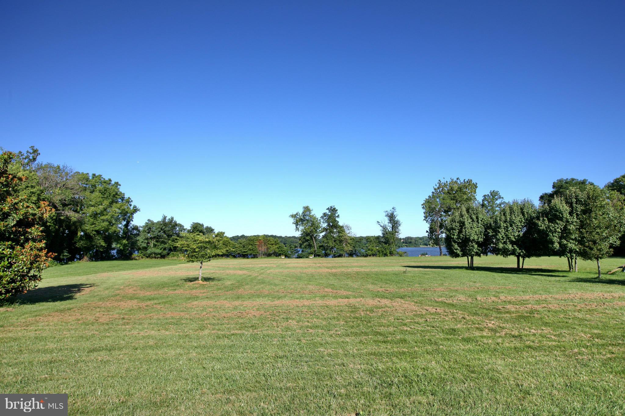 12103 Riverview Road Fort Washington, MD 20744 - Photo 25 of 30 Exterior (Rear)
