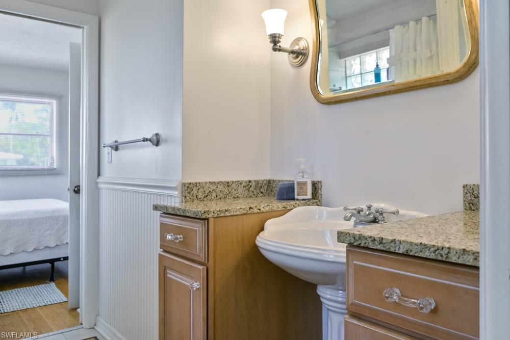 737 Mooring Line Drive Naples, FL 34102 - Photo 10 of 23