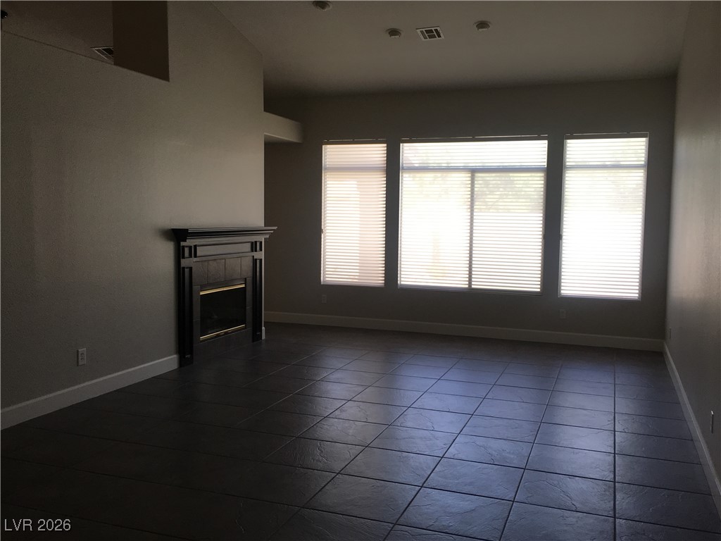 2016 Trailside Village Avenue Henderson, NV 89012 - Photo 6 of 12