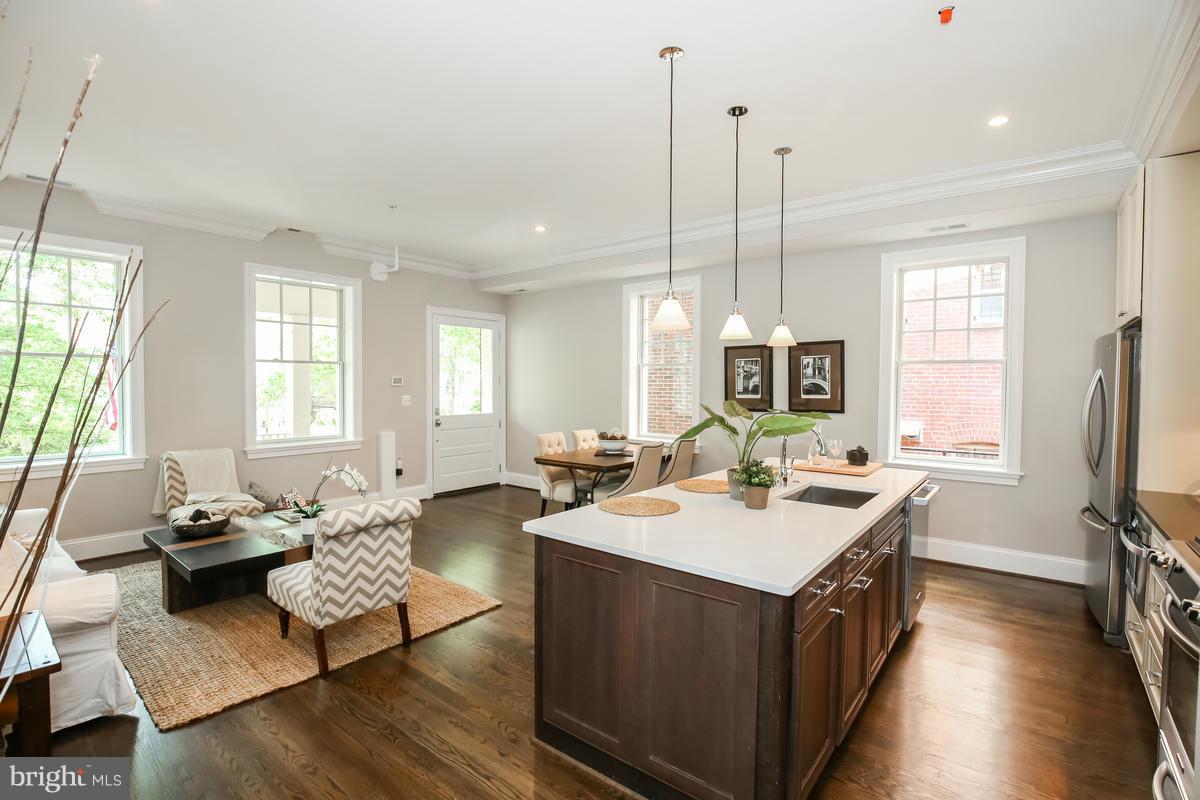 2012 Kalorama Road Northwest, Unit 3 Washington, DC 20009 - Photo 11 of 21 Kitchen